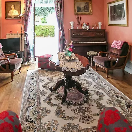 Casa de Férias Logis De Cheneviere *