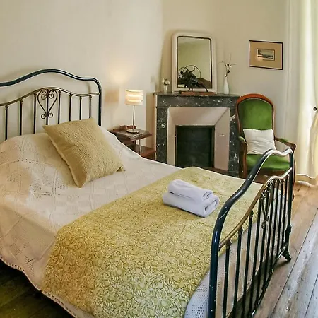 Logis De Cheneviere *