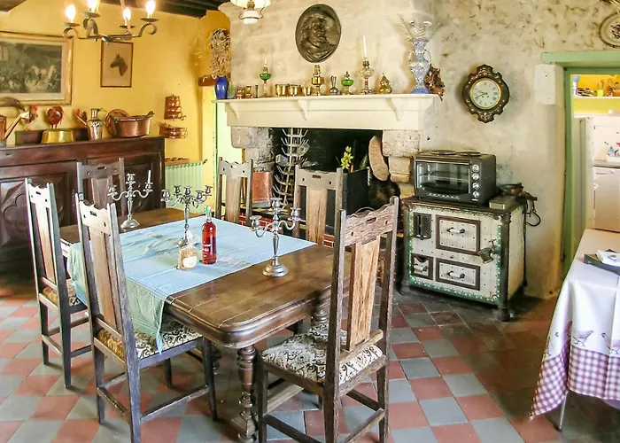 Logis De Cheneviere Сasa de vacaciones *